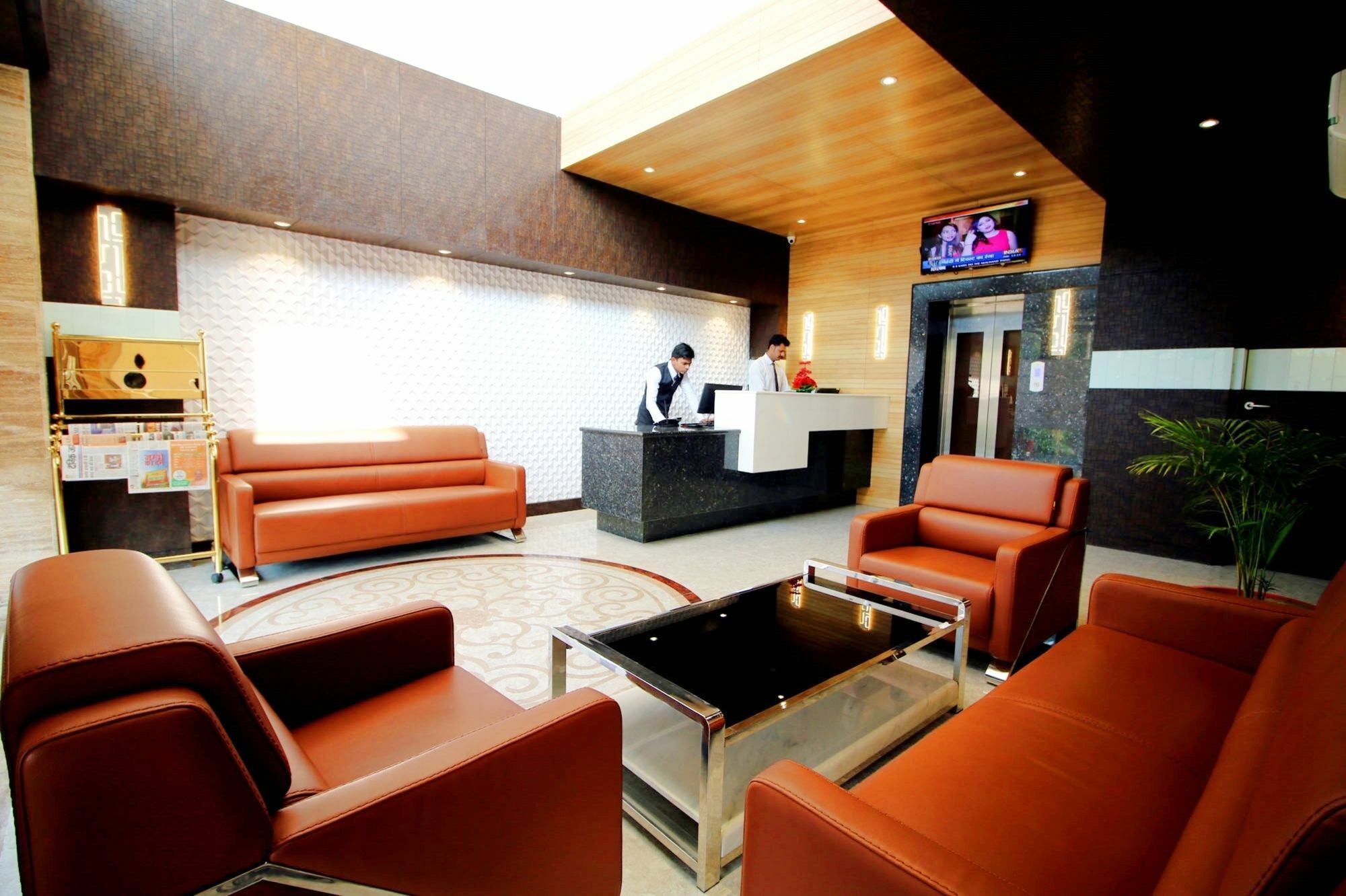 Pinnacle By Click Hotels, Лакхнау Экстерьер фото